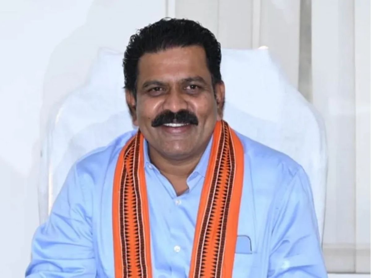 Bastar Naxal surrender