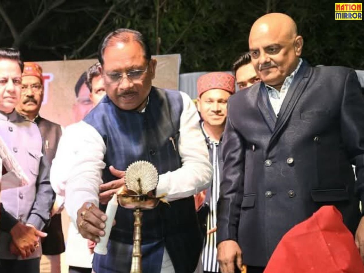 Cm Vishnudeo Sai: पदाधिकारियों के पदभार-ग्रहण समारोह में सीएम विष्णुदेव साय हुए शामिल