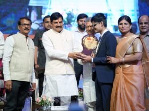 मुख्यमंत्री डॉ मोहन यादव